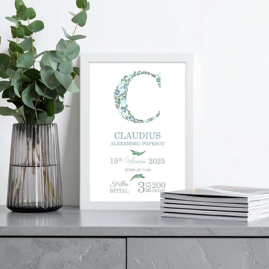 Tablou personalizat bebeluș cu inițială florală și date de naștere – Cadou elegant pentru botez