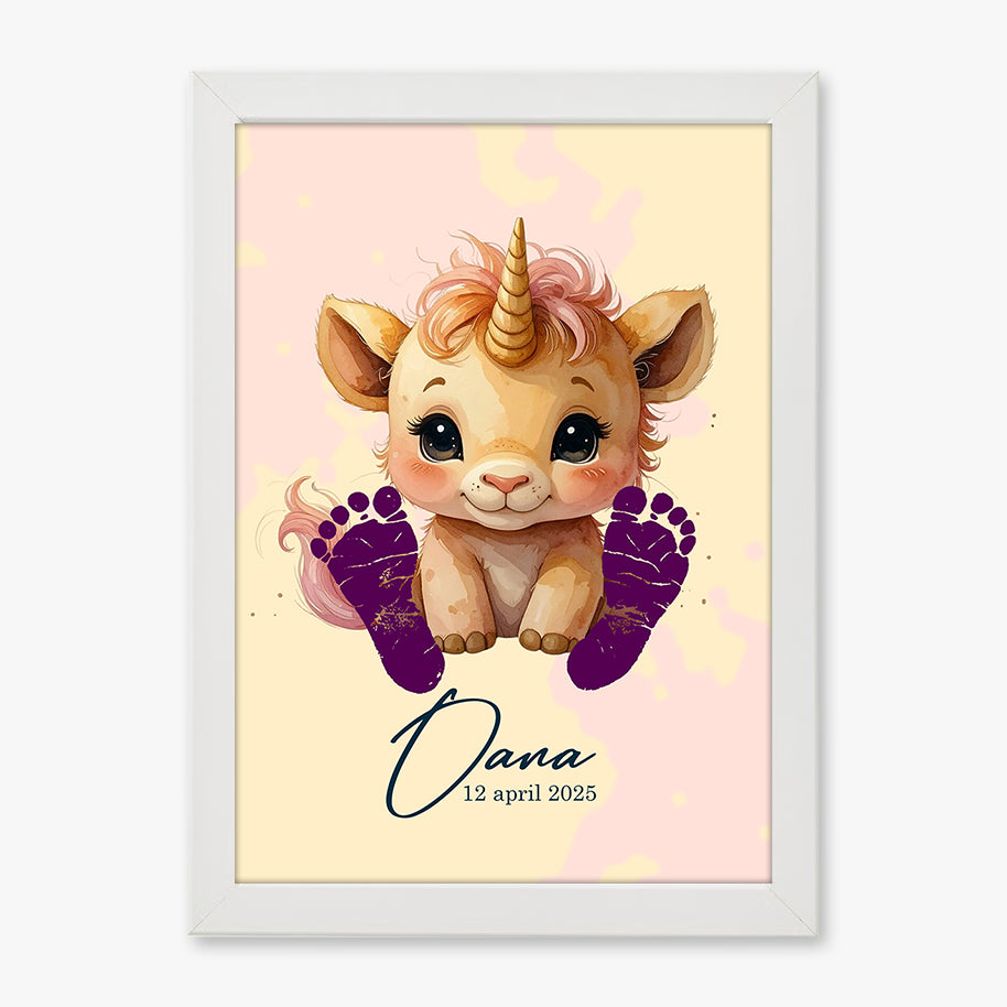 Tablou personalizat bebeluș cu unicorn și amprentă – Cadou magic de botez