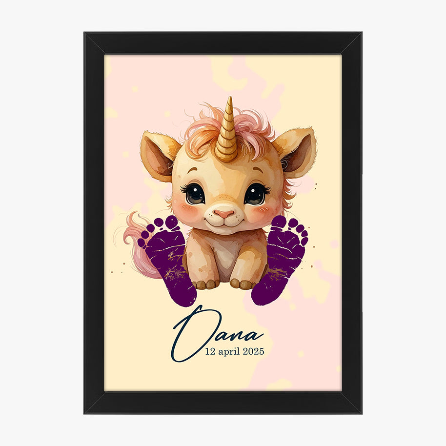 Tablou personalizat bebeluș cu unicorn și amprentă – Cadou magic de botez